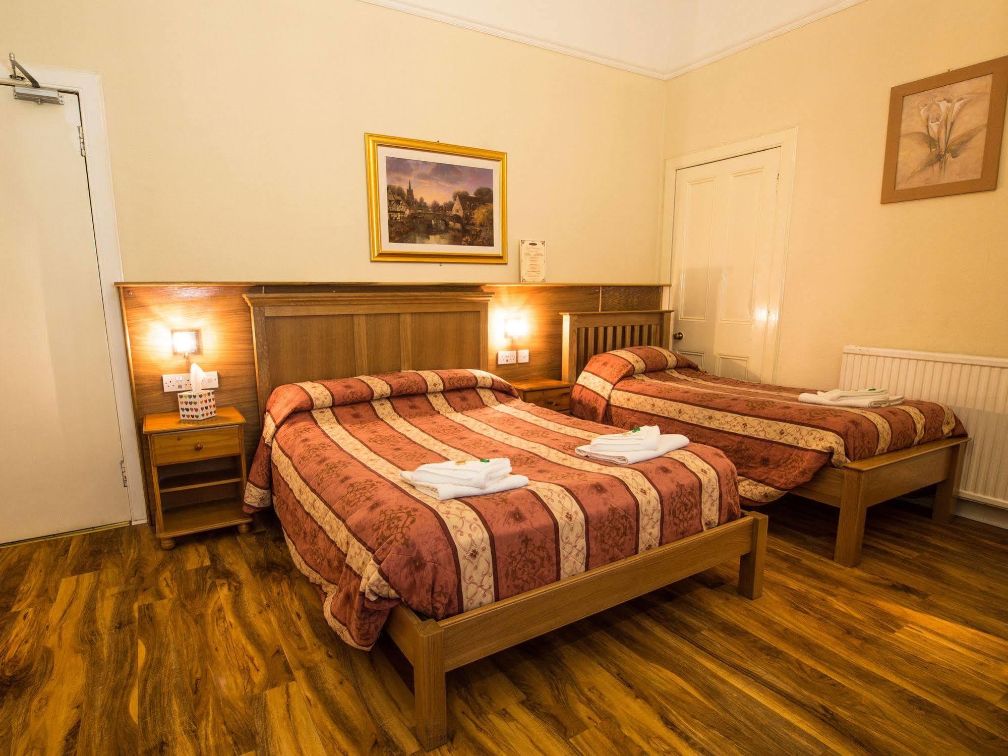 Corstorphine Lodge Hotel Единбург Екстер'єр фото